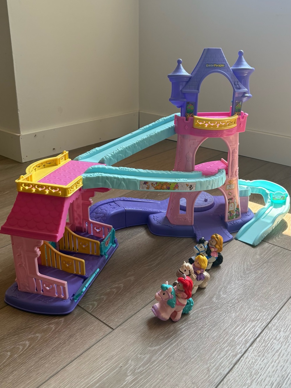 Fisher-Price Princess Klip Klop Castle Slide Playset - 3 Princesses